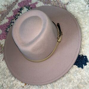 Forever 21 wool mauve hat